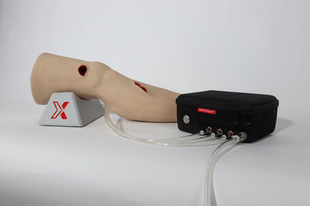 Trauma task trainer